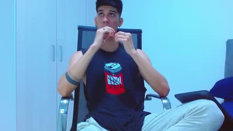 Snapshot of jhony_sex3 chatting on 1, 11, 2025 jhony_sex3 online show from 1, 11, 2025