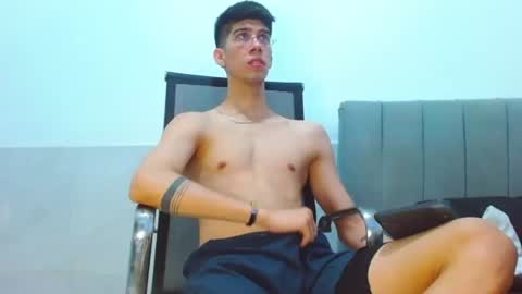jhony_sex3 online show from 1, 8, 2026