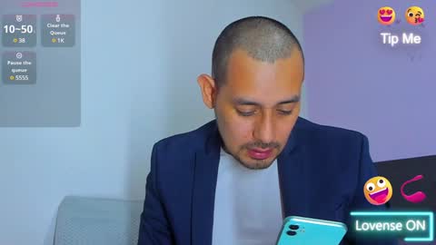 Jhony Alzate online show from 28, 12, 2024