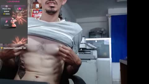 jhosuamoore2 online show from 15, 11, 2025