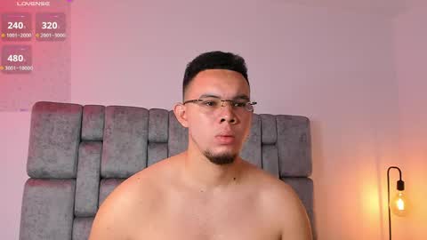 Jhonatan80  online show from 18, 4, 2026