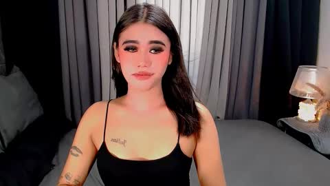 jhuliana_and_charles_room online show from 28, 11, 2025