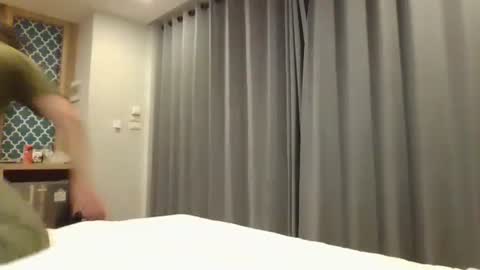 jhwozy online show from 26, 1, 2025