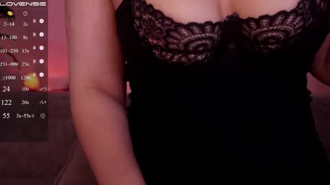 Snapshot of jia_lisaa chatting on 5, 10, 2025 jia_lisaa online show from 5, 10, 2025