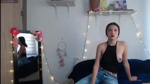 Snapshot of jia_miller02 chatting on 29, 7, 2026 Emma online show from 29, 7, 2026