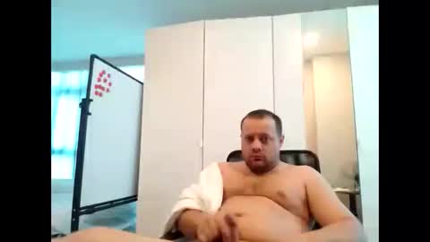 jimmy18love online show from 5, 1, 2025