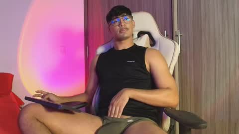 Jimmy Leeh online show from 9, 10, 2025