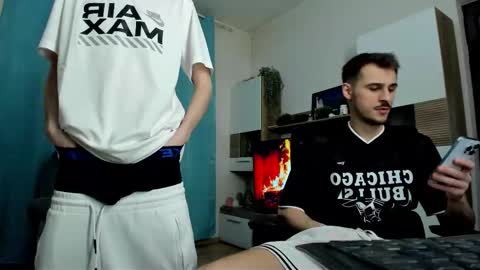 Snapshot of jimmys_style chatting on 22, 3, 2026 AlphaJimmy online show from 22, 3, 2026