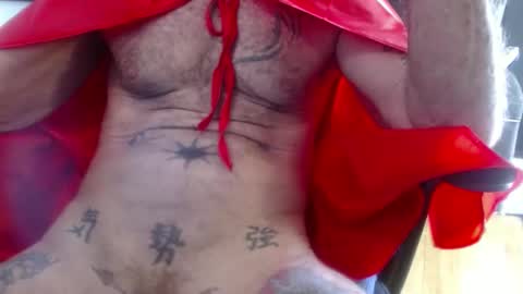 Snapshot of jimshard7x6 chatting on 19, 10, 2025 cock model bathing suit model online show from 19, 10, 2025