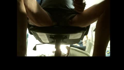 Snapshot of jimsundies chatting on 3, 2, 2025 jimwellhung online show from 3, 2, 2025