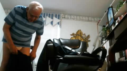 jimwellhung online show from 11, 1, 2026