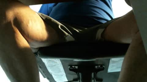 Snapshot of jimsundies chatting on 11, 3, 2026 jimwellhung online show from 11, 3, 2026