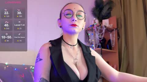 Jinhee Noir online show from 14, 12, 2025