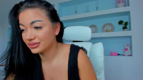 Juliee online show from 20, 9, 2025