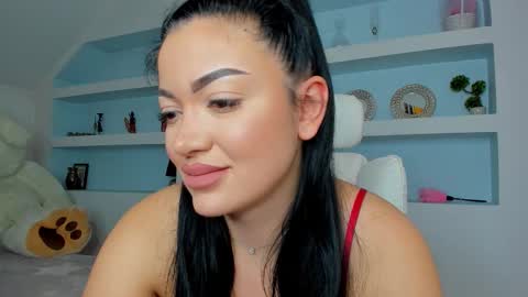 Juliee online show from 26, 11, 2025