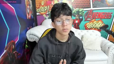 Snapshot of jisus_cat chatting on 1, 2, 2025 Jisus online show from 1, 2, 2025