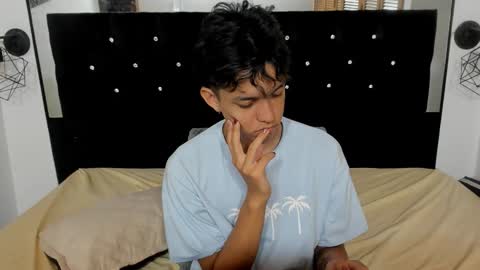 Snapshot of jisus_cat chatting on 23, 11, 2025 Jisus online show from 23, 11, 2025