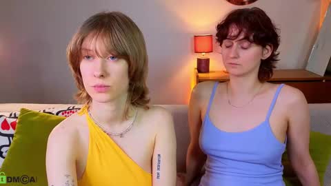 Snapshot of jitoon_exe chatting on 29, 11, 2025 Hey Guys We are Julia ginger Tina brunette online show from 29, 11, 2025