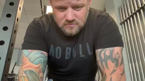 Snapshot of jitzgolfer chatting on 26, 11, 2025 jitzgolfer online show from 26, 11, 2025