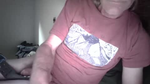 Snapshot of jizzmitten5 chatting on 13, 9, 2025 jizzmitten5 online show from 13, 9, 2025