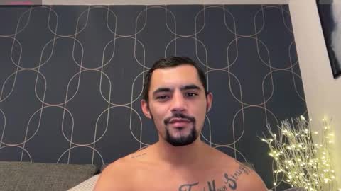 Snapshot of jjaysond chatting on 24, 11, 2025 Jayson D online show from 24, 11, 2025