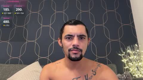 Snapshot of jjaysond chatting on 25, 11, 2025 Jayson D online show from 25, 11, 2025