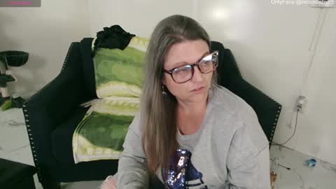 Nicole  Allen online show from 5, 12, 2024