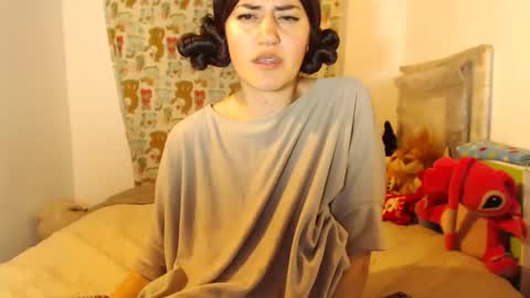 luuuuuuuuuu online show from 16, 10, 2025