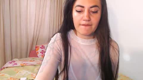 Snapshot of jjodie__ chatting on 9, 4, 2026 luuuuuuuuuu online show from 9, 4, 2026