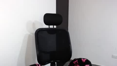 Snapshot of jjulietha95 chatting on 5, 2, 2025 Julieta online show from 5, 2, 2025