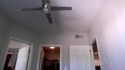 Snapshot of jmeaty5 chatting on 15, 10, 2025 jmeaty5 online show from 15, 10, 2025