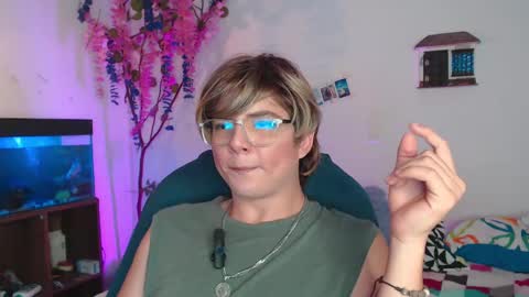 Snapshot of jnick_21 chatting on 8, 3, 2025 Nick online show from 8, 3, 2025