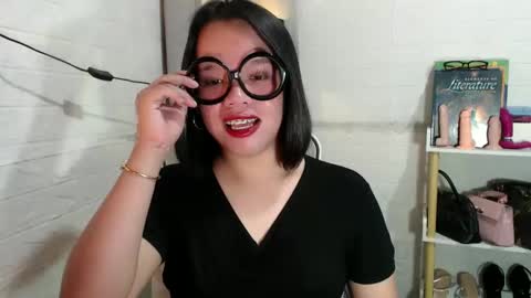 Joana online show from 2, 2, 2025