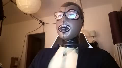 Snapshot of joanesxfree chatting on 3, 2, 2025 The sweetest toy online show from 3, 2, 2025