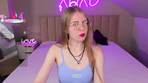 Snapshot of joann_shermann chatting on 1, 5, 2026 joann_shermann online show from 1, 5, 2026