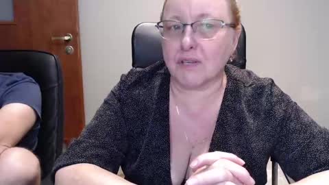 Joanna and Greg online show from 9, 2, 2025