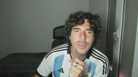 Snapshot of joaquin420_hot chatting on 18, 4, 2026 joaquin420_hot online show from 18, 4, 2026