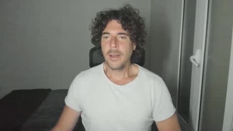 Snapshot of joaquin420_hot chatting on 21, 4, 2026 joaquin420_hot online show from 21, 4, 2026