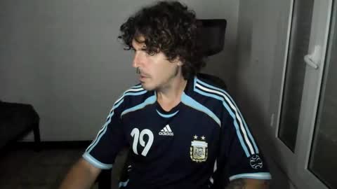Snapshot of joaquin420_hot chatting on 18, 5, 2026 joaquin420_hot online show from 18, 5, 2026