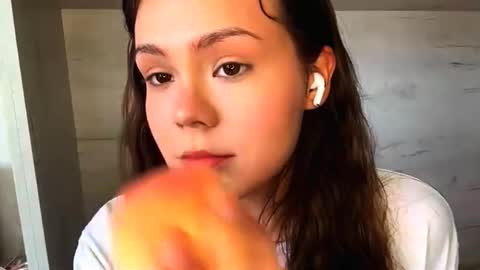 Mila online show from 18, 3, 2026