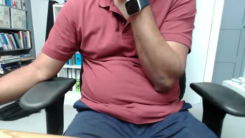 Snapshot of joe765shades chatting on 28, 5, 2026 joe765shades online show from 28, 5, 2026