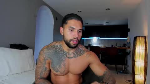 Snapshot of joe_esthetic chatting on 26, 9, 2025 joe_esthetic online show from 26, 9, 2025