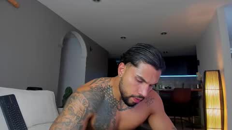 joe_esthetic online show from 3, 12, 2025