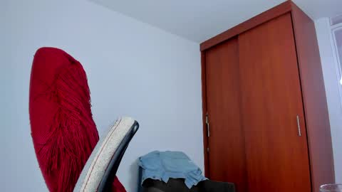 Snapshot of joe_esthetic chatting on 4, 4, 2026 joe_esthetic online show from 4, 4, 2026