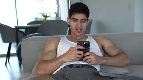 Snapshot of joe_steel1 chatting on 9, 12, 2024 joe_steel1 online show from 9, 12, 2024