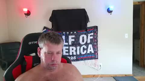 joejoe__ online show from 19, 6, 2026