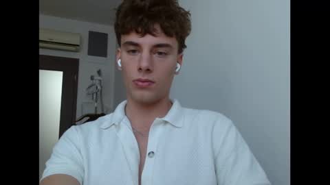 Snapshot of joel_friendly chatting on 15, 3, 2026 JOEL online show from 15, 3, 2026