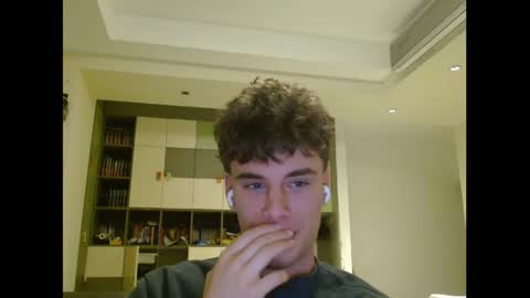 Snapshot of joel_friendly chatting on 15, 3, 2026 JOEL online show from 15, 3, 2026