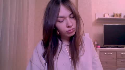 Jennifer online show from 28, 3, 2026