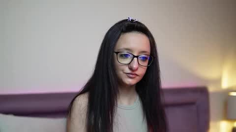  Joelle  online show from 22, 11, 2025